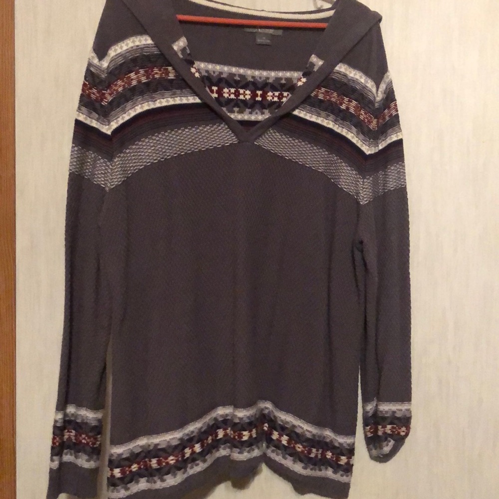 Hooded sweater